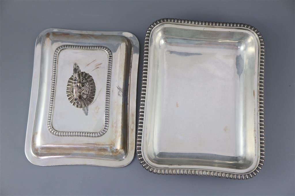 A pair of George IV silver rectangular entree dishes, with covers and handles, by William Bateman,